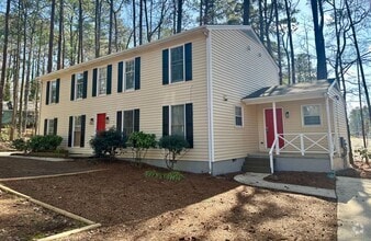 Building Photo - 5203 Deer Haven Dr