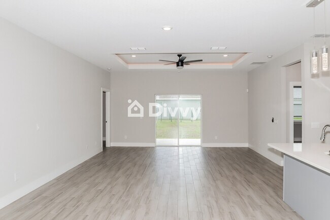 Foto del edificio - 392 Camellia Ct, Poinciana, FL 34759, USA