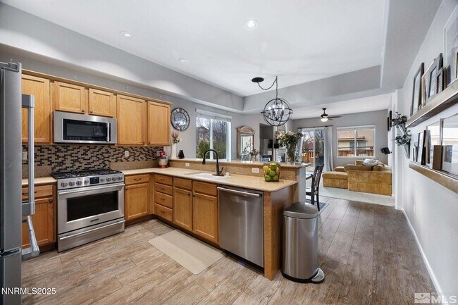 Building Photo - 7057 Verite Dr