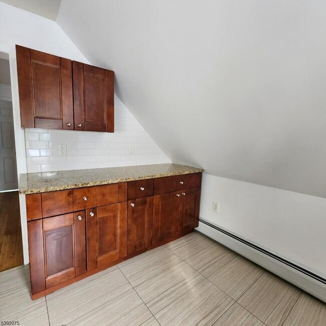 Foto del edificio - 316 Summer Ave