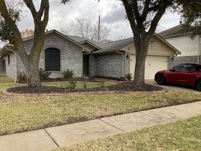 Building Photo - 17046 Clan MacIntosh Dr