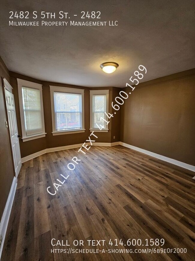 Foto del edificio - 2482 S 5th St