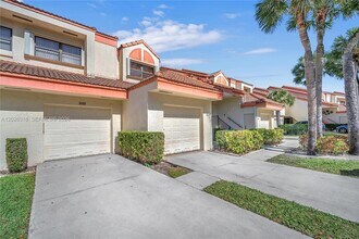 Building Photo - 3405 Emerald Oaks Dr