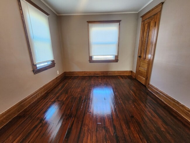 Building Photo - Four Bedroom, Two Bathroom Single Family Home!