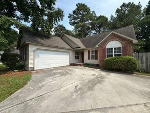 Building Photo - 305 Firethorn Ln