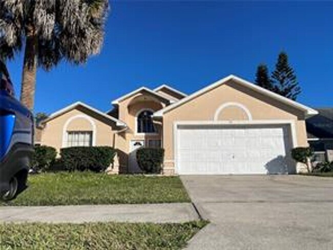 Building Photo - 751 Country Woods Cir