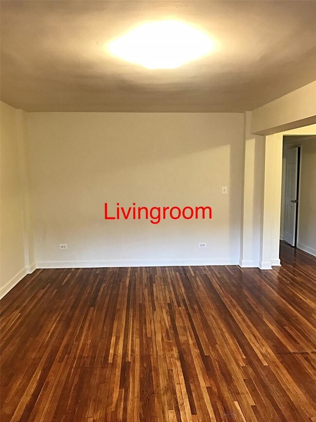 Foto del edificio - 87-10 37th Avenue