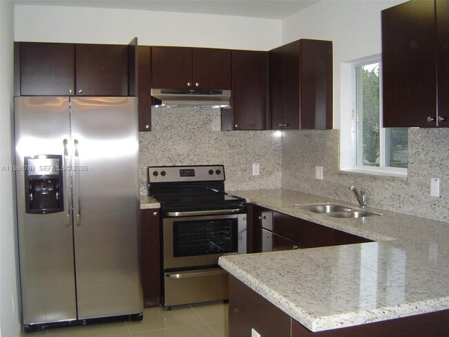 Photo - 1153 SW 13th St Apartment