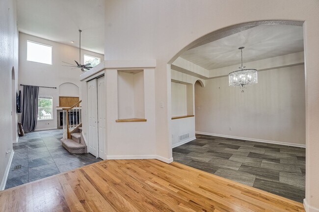 Building Photo - Elegant 3-Bedroom, 3-Bath Home in Prestigi...