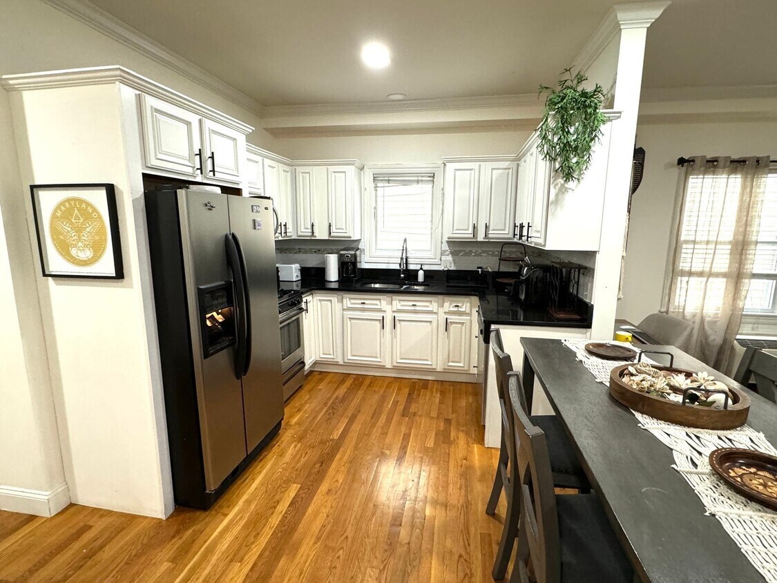 Foto principal - 301 68th St