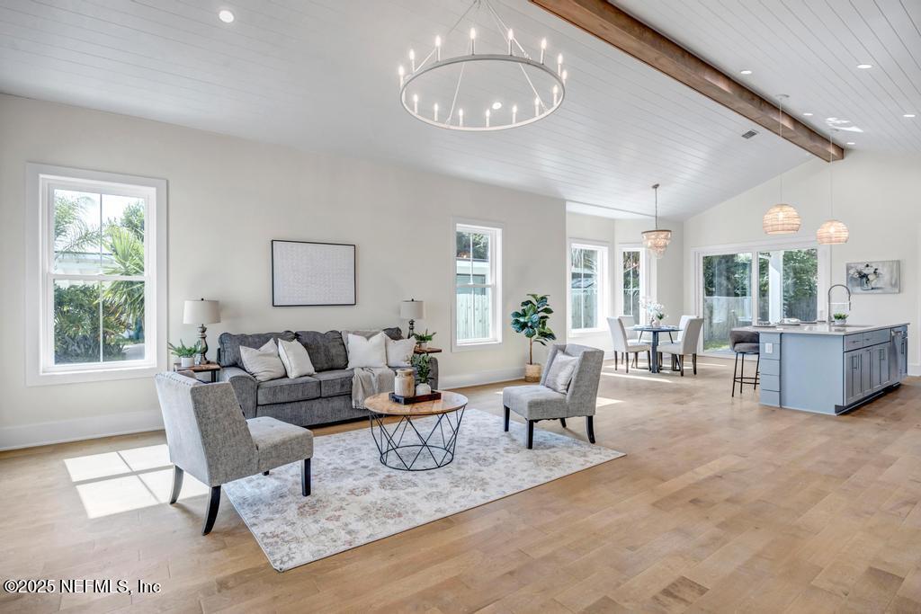 Foto principal - 550 Seagate Ave