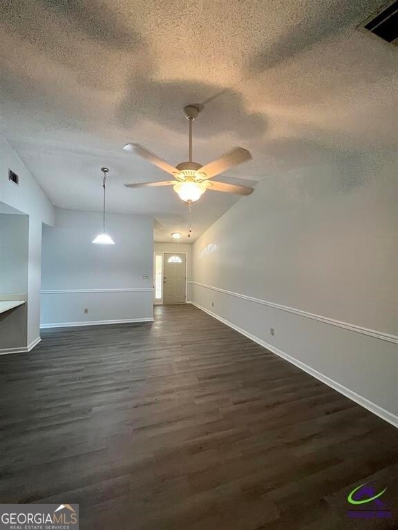 Building Photo - 288 Somerset Dr