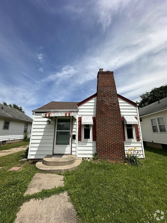 Building Photo - 1621 Bruner St