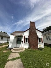 Building Photo - 1621 Bruner St