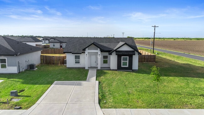 Building Photo - 1811 Unity Dr