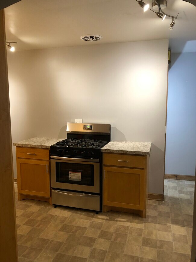 Foto del edificio - 4419 Cedar Ave S