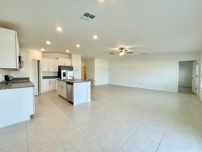 Foto del edificio - 11177 Linden Depot Rd