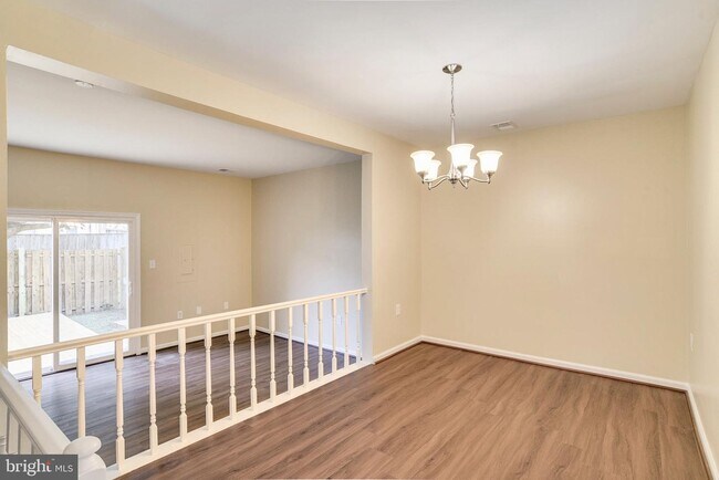 Foto del edificio - 8844 Cherry Oak Ct