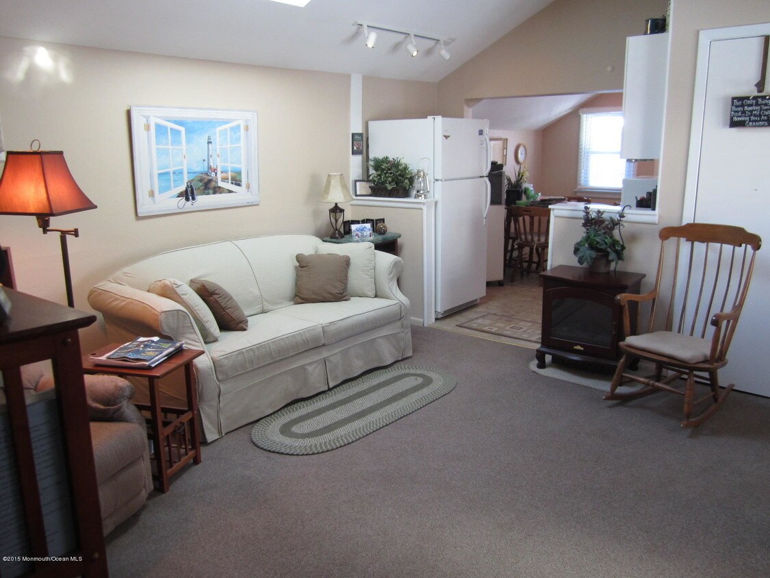 115 10th Ave, Spring Lake, NJ 07762 House Rental in Spring Lake, NJ