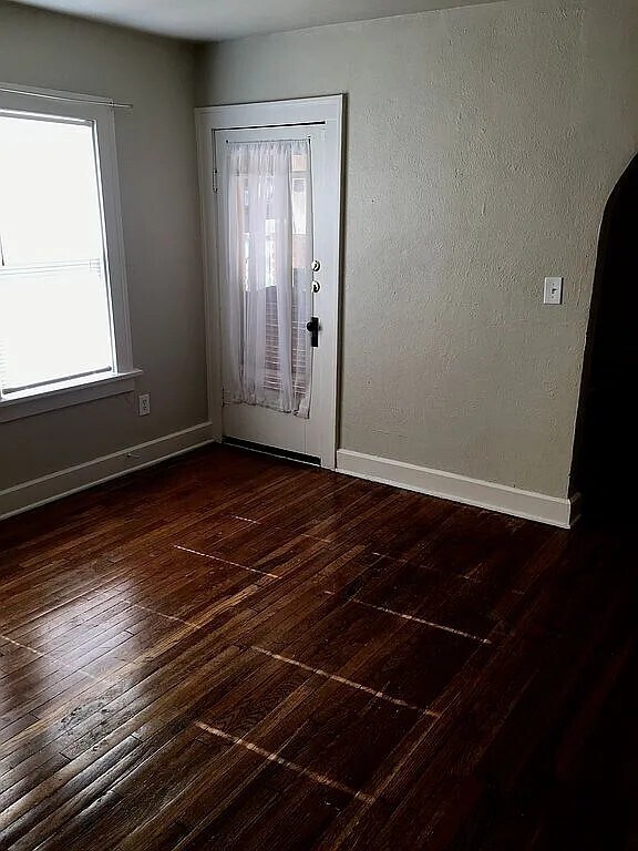 Building Photo - 2614 23rd St