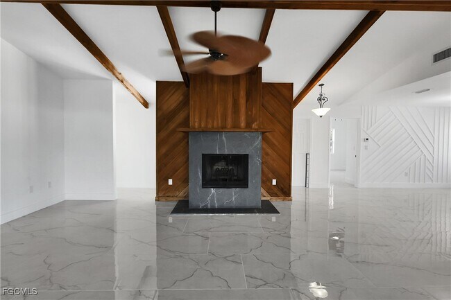 Building Photo - 2210 Isle of Pines Ave