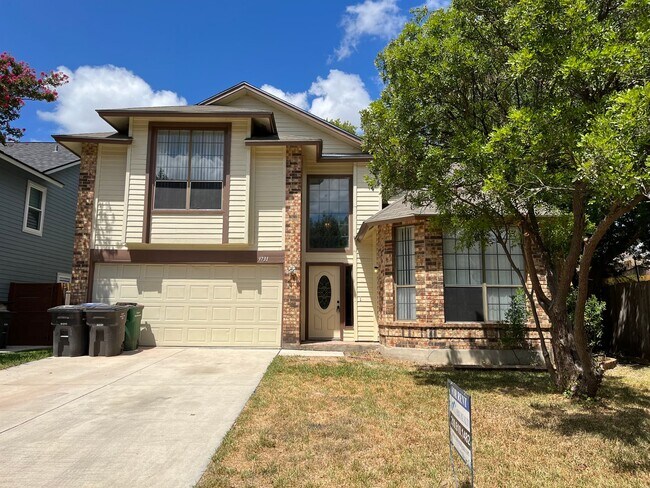 Foto del edificio - 9731 Quiet Lake San Antonio Tx78254