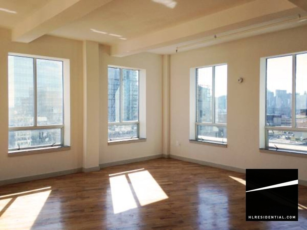 Foto del edificio - 2928 41st Ave