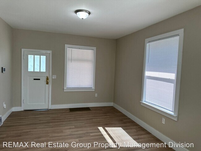 Foto del edificio - 2 br, 1 bath House - 423 W. Kiowa St