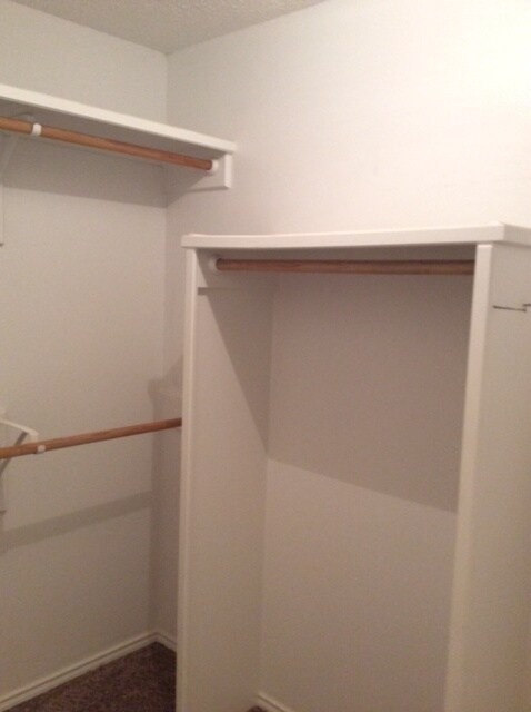 Foto del edificio - Available Now Updated 3 bed/ 2 bath/ 2 car garage