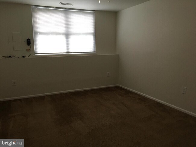 Foto del edificio - 7216 Lost Spring Ct