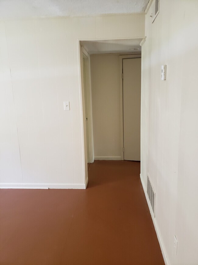 Foto del edificio - 623 E Solomon St