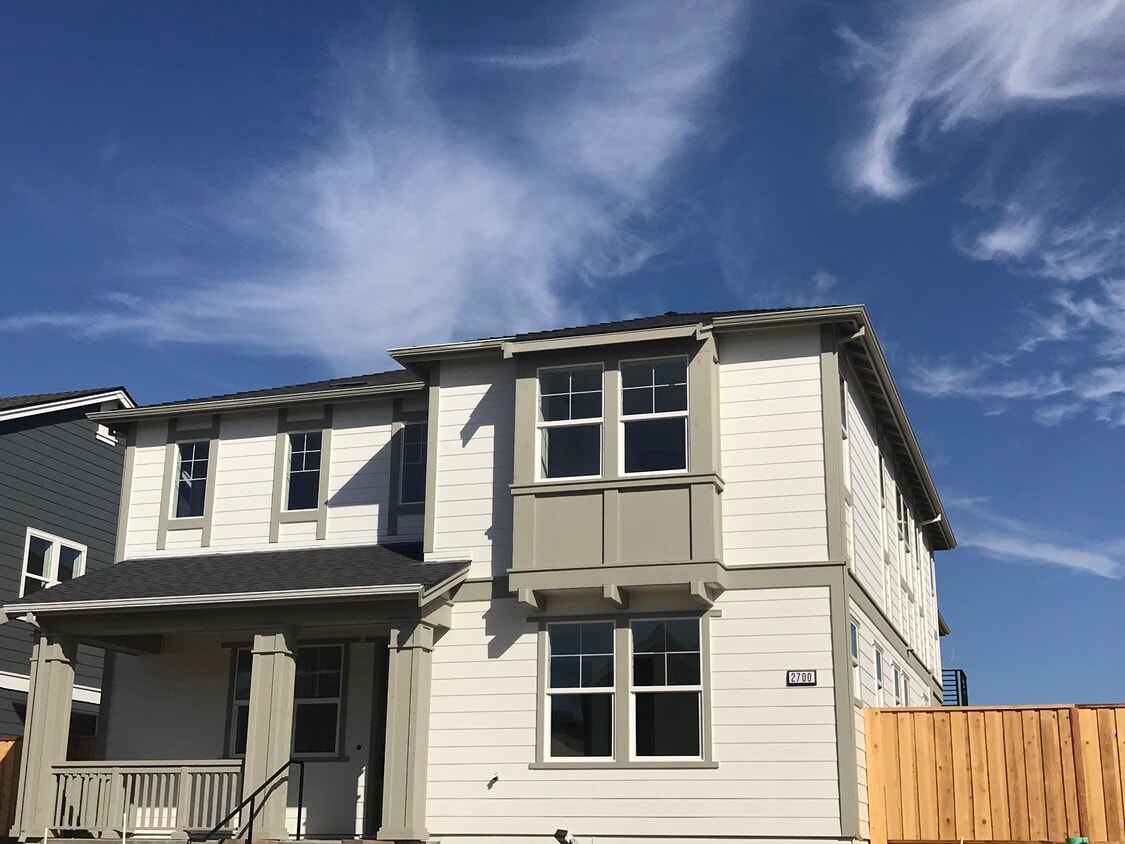 2700 Boardwalk Ave, Marina, CA 93933 House for Rent in Marina, CA