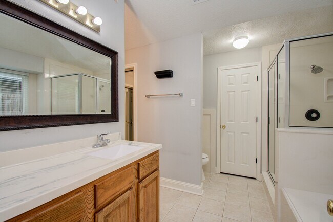 Building Photo - 13639 Harpers Bridge Dr