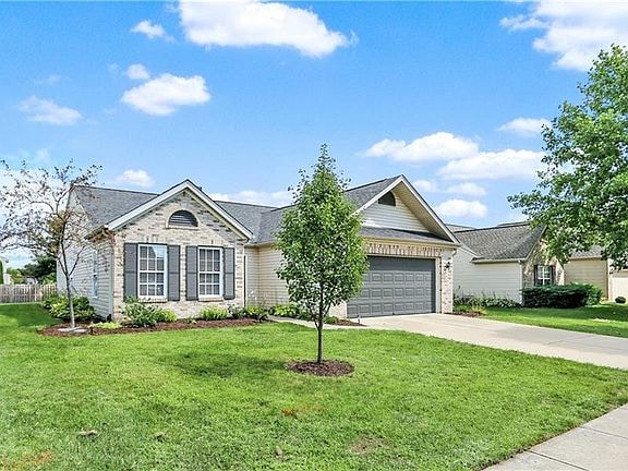 Building Photo - 18808 Edwards Grove Dr