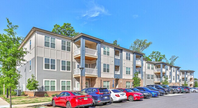 Foto del edificio - Avion Point