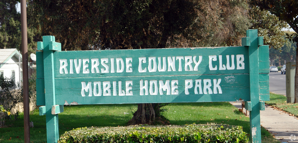 Foto del edificio - Riverside Country Club Mobile Estates