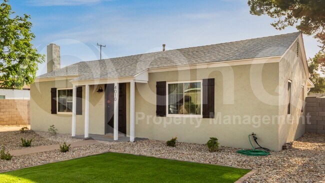 Building Photo - 4010 N 11th Ave