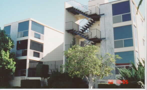 Primary Photo - Granada Towers