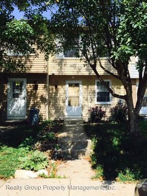 Primary Photo - 11 Valley Park Ct