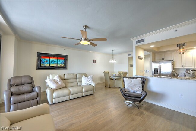 2090 W First St Unit 1709 - 4