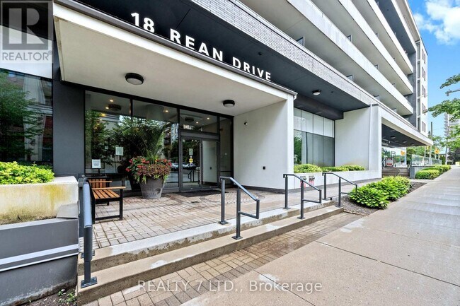 Building Photo - 18 Rean Dr