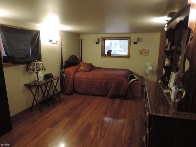 Building Photo - 3 br, 2 bath House - 460 Sheldrake Rd