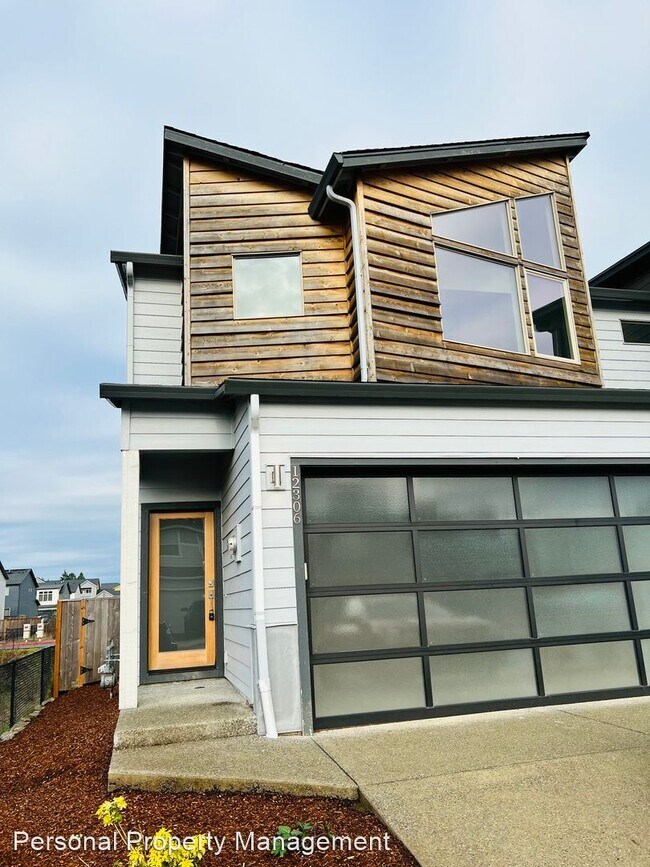 Foto del edificio - 3 br, 2.5 bath House - 12306 NE 114th ST