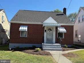 Building Photo - 312 Shawnee Ave