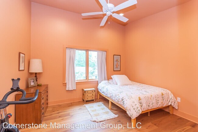 Foto del edificio - 3 br, 2.5 bath House - 2684 Cork Street
