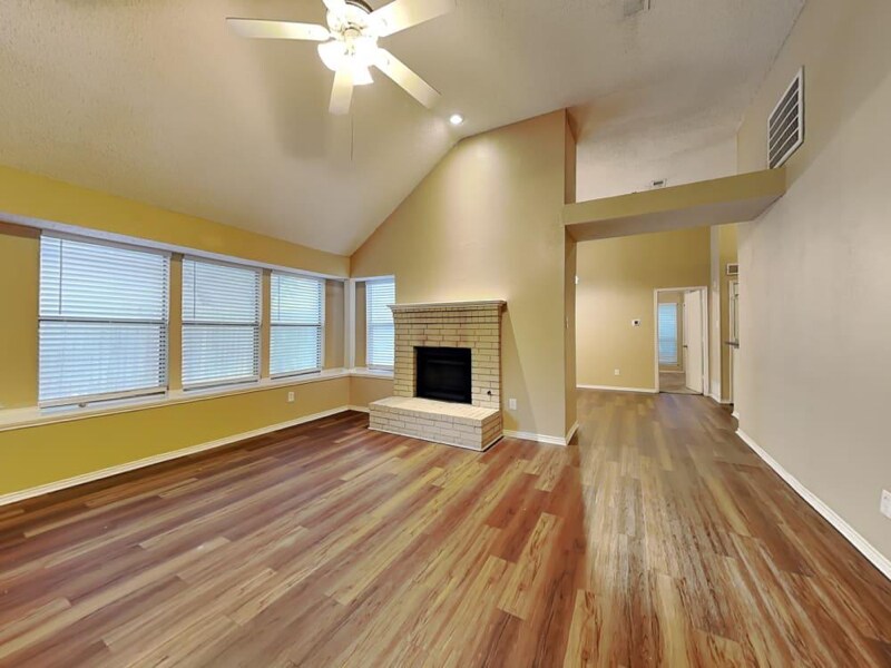 Foto principal - 1812 Geary St