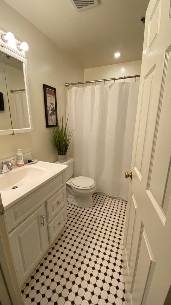 Bathroom - 37 S Williams St
