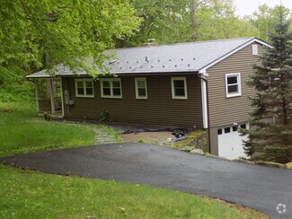 Building Photo - 12 Fogarty Ln