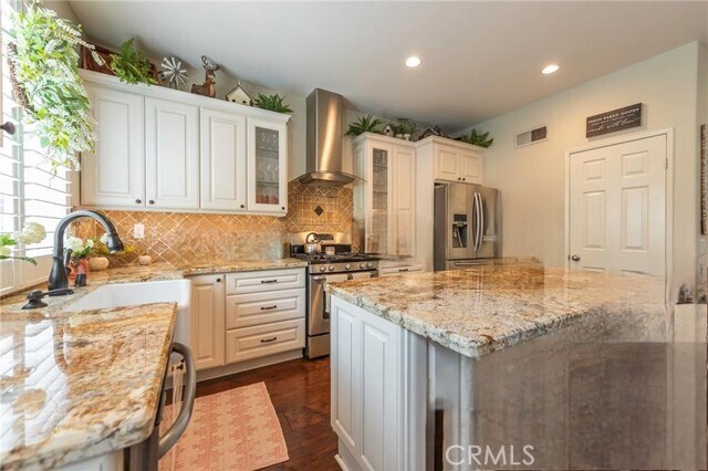 Foto del edificio - 1439 Hawkcrest Dr