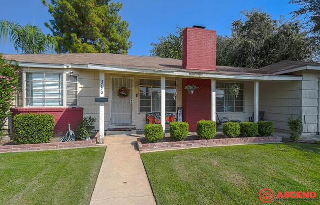 Foto del edificio - 3720 Apache Ave